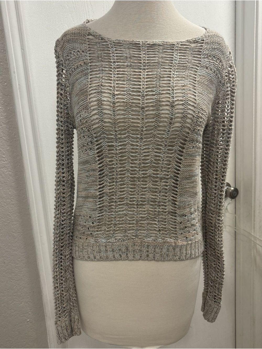 Hem & Thread Open-Knit Sweater in Cream and Light Gray
